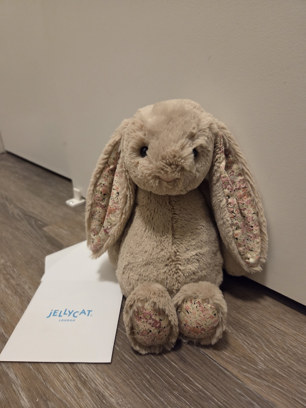 Jellycat RETIRED Beau Blossom Beige Bashful Bunny with Floral Ears BNWOT